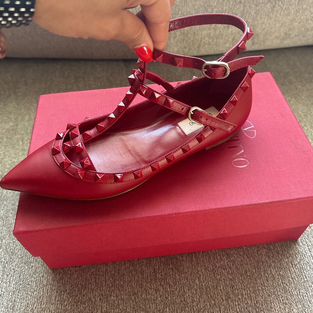 Valentino Ballerina T Strap sz 38